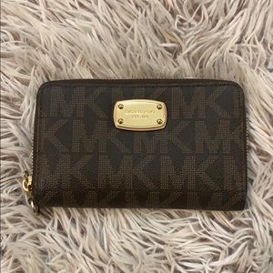 Michael Kors Medium Wallet